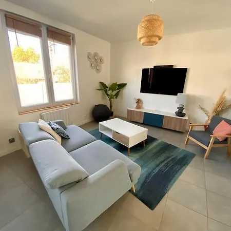 Maison De Calme Lumineuse Proche Gare Casa vacanze